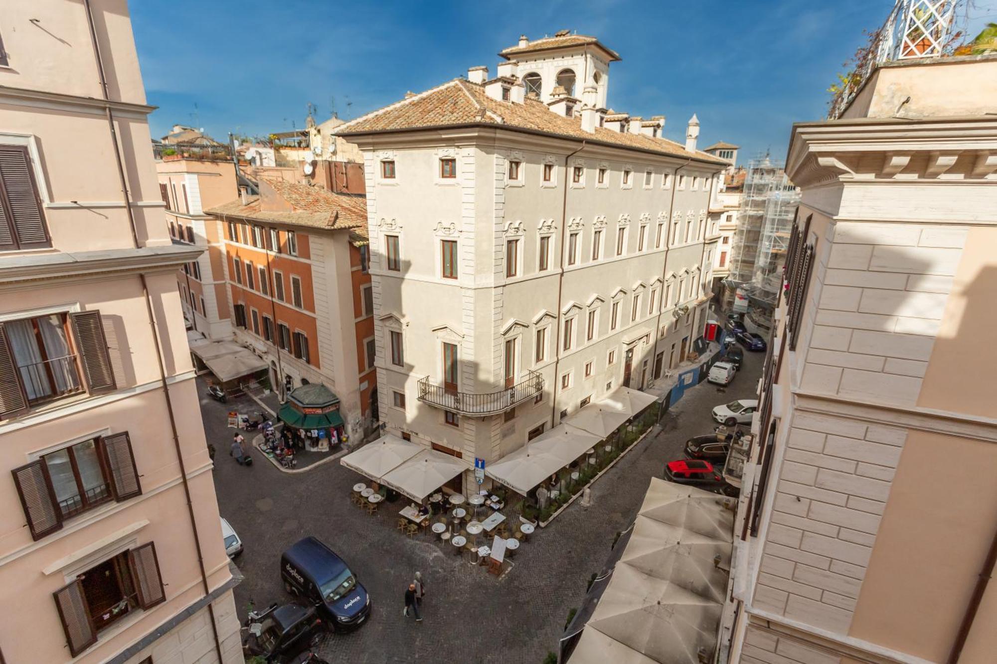 Daplace - La Mongolfiera Rooms In Navona Rome Extérieur photo